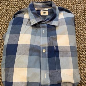 Old Navy Men’s Checkered Slim Fit Shirt